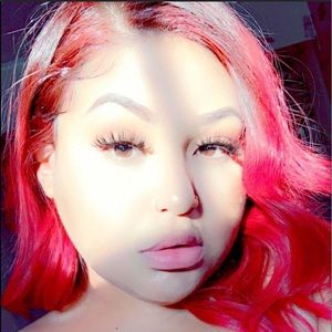 Meet your Posher, Janelle